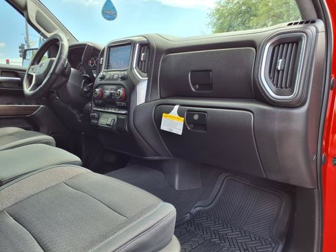 Used 2019 Chevrolet Silverado 1500 RST w/ All-Star Edition RWD image 12