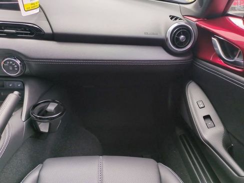 New 2026 MAZDA MX-5 Miata RF Grand Touring RWD image 15