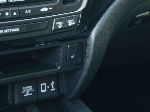 Used 2023 Honda Ridgeline Black Edition image 32