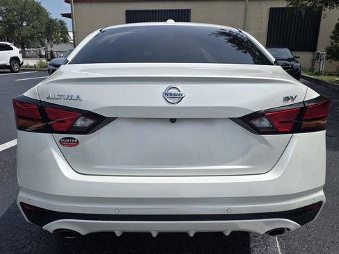Used 2019 Nissan Altima 2.5 SV FWD image 6