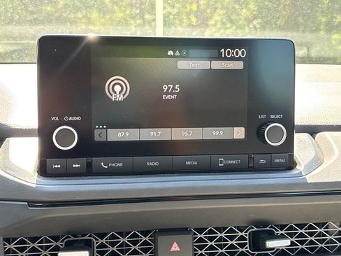 Certified 2025 Honda Accord SE image 25