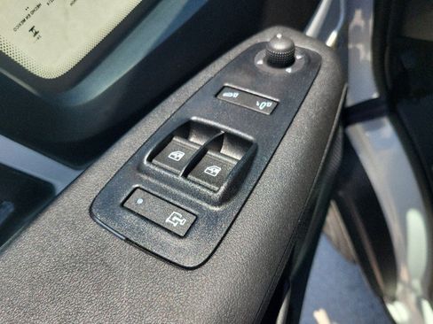 Used 2025 RAM ProMaster 2500 w/ Safety Group FWD image 13
