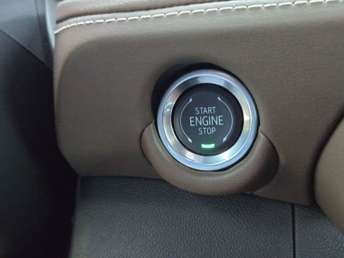 Used 2026 Chevrolet Tahoe High Country RWD image 22