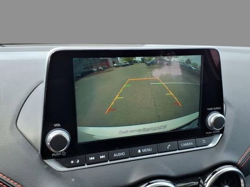 Certified 2025 Nissan Sentra SR FWD image 27