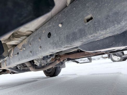 Used 2018 Toyota Tacoma TRD Off-Road w/ Technology Package image 10