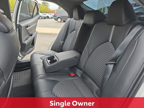 Certified 2022 Toyota Camry SE w/ Convenience Package FWD image 17