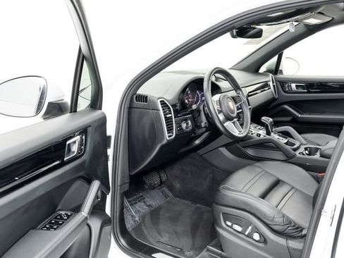 Used 2019 Porsche Cayenne image 7