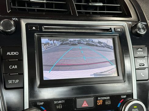 Used 2014 Toyota Camry LE image 20