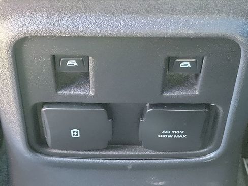 Used 2024 Ford Bronco Outer Banks image 21