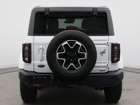 Used 2024 Ford Bronco Outer Banks AWD/4WD image 7