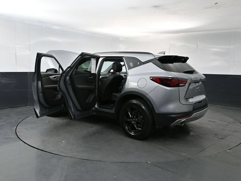 Used 2023 Chevrolet Blazer LT w/ Midnight/Sport Edition AWD/4WD image 28