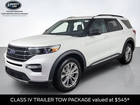 Certified 2023 Ford Explorer XLT w/ Equipment Group 202A AWD/4WD image 8