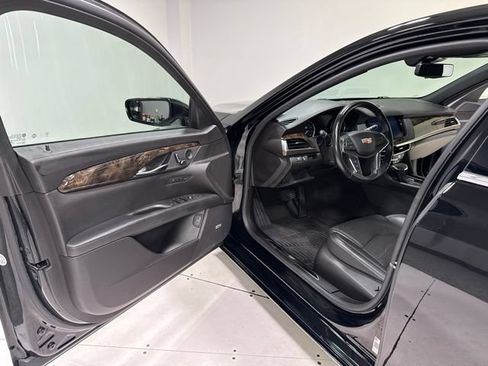 Used 2018 Cadillac CT6 Luxury AWD/4WD image 12