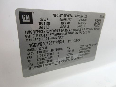 Used 2014 Chevrolet Express 2500 RWD image 34