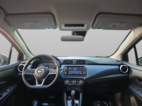 Used 2025 Nissan Versa SV FWD image 39