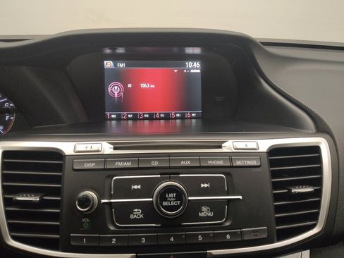 Used 2015 Honda Accord Sport image 25