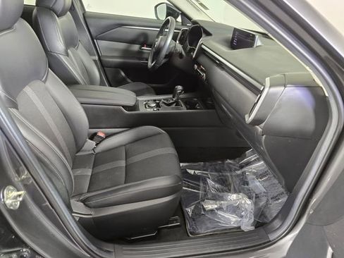 Used 2024 MAZDA CX-50 AWD 2.5 S w/ Premium Package image 11