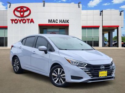 Used 2024 Nissan Versa SV w/ Trunk Package
