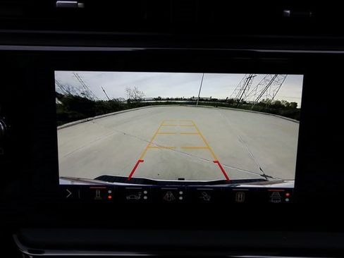 Certified 2025 GMC Sierra 3500 AT4 w/ Technology Package image 17