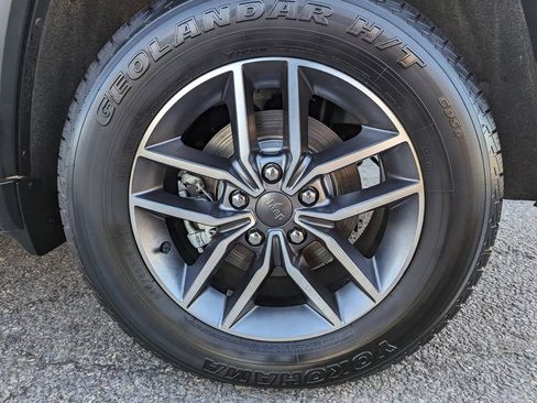 Used 2021 Jeep Grand Cherokee Limited AWD/4WD image 49