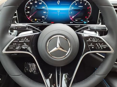 New 2026 Mercedes-Benz E 450 4MATIC Sedan image 8