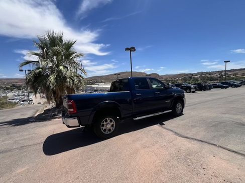 Used 2021 RAM 2500 Laramie AWD/4WD image 10