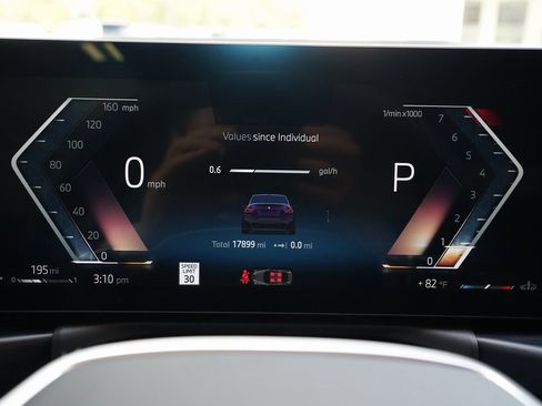 Used 2025 BMW 230i Coupe image 6