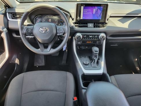 Used 2024 Toyota RAV4 LE AWD/4WD image 6