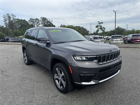 Used 2024 Jeep Grand Cherokee L Limited w/ Trailer Tow Package image 7