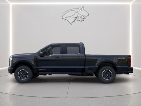 New 2026 Ford F250 Platinum w/ Tremor Off-Road Package AWD/4WD image 3