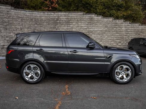 Used 2018 Land Rover Range Rover Sport HSE image 4