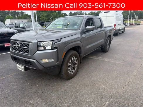 Used 2022 Nissan Frontier SV RWD image 7