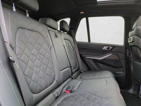Used 2023 BMW X5 xDrive40i w/ Premium Package image 22