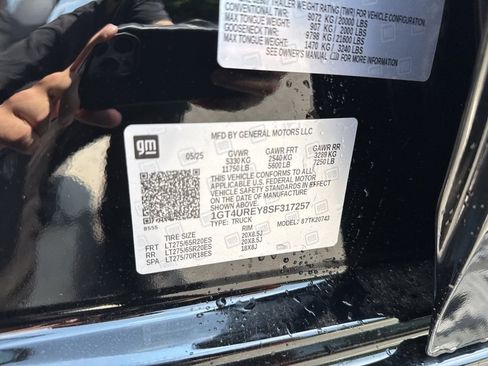 New 2025 GMC Sierra 2500 Denali w/ Denali Reserve Package image 26