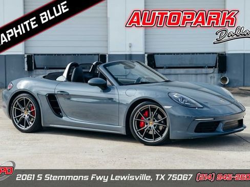 Used 2017 Porsche 718 Boxster S image 1