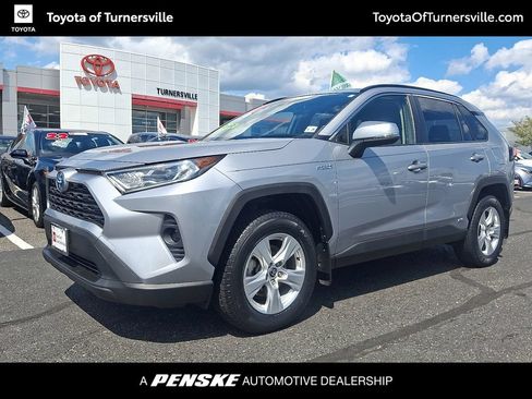 Certified 2021 Toyota RAV4 XLE w/ Convenience Package AWD/4WD image 1