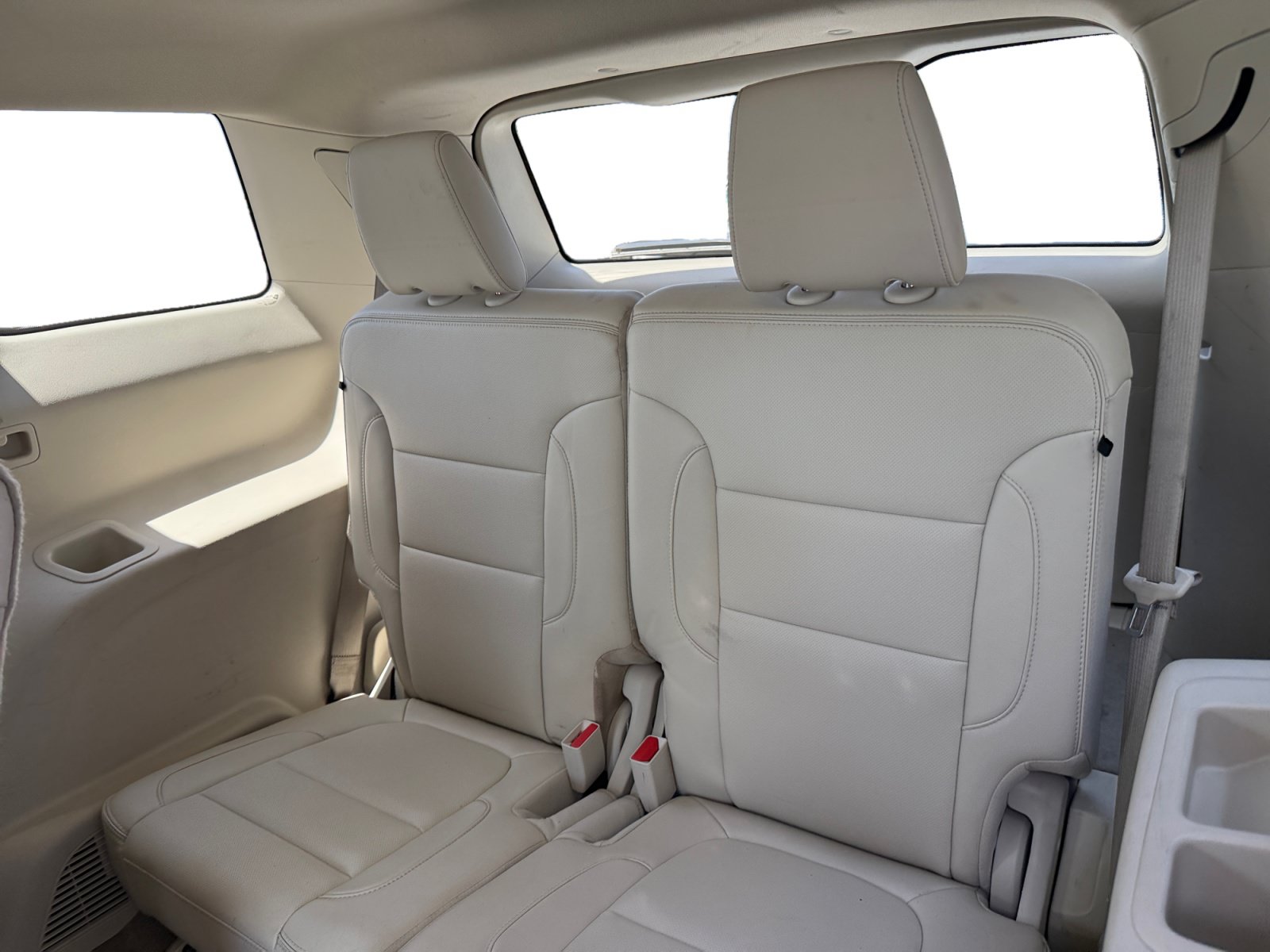 Used 2023 GMC Acadia Denali AWD/4WD image 12