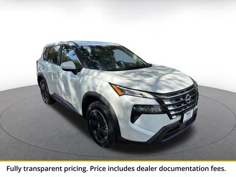 Used 2025 Nissan Rogue SV AWD/4WD image 1