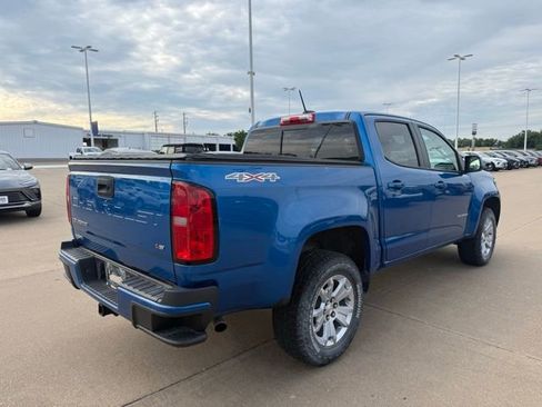 Used 2021 Chevrolet Colorado LT w/ LT Convenience Package AWD/4WD image 3