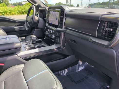 Used 2025 Ford F150 Platinum AWD/4WD image 35
