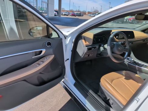Certified 2021 Hyundai Sonata Limited image 11