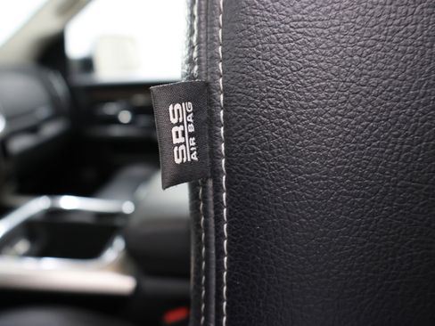 Used 2018 RAM 3500 Laramie image 43