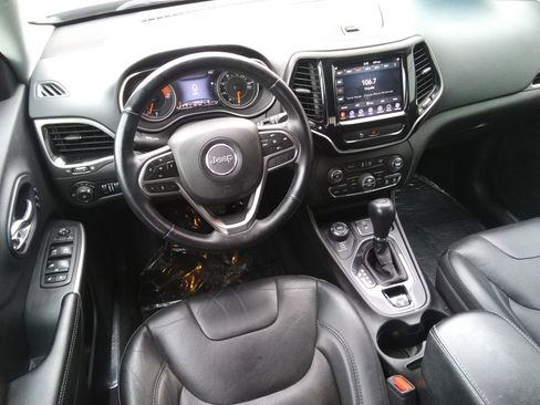 Used 2019 Jeep Cherokee Limited AWD/4WD image 12
