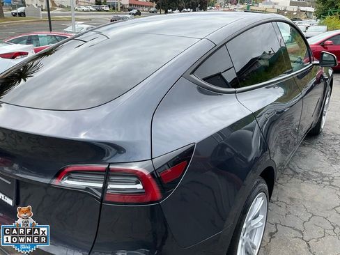 Used 2024 Tesla Model Y 2WD image 83