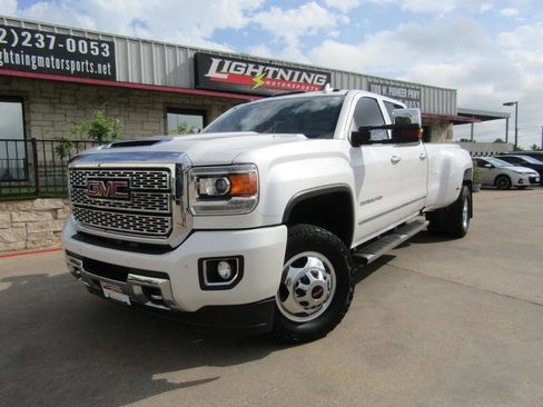 Used 2018 GMC Sierra 3500 Denali w/ Duramax Plus Package AWD/4WD image 1