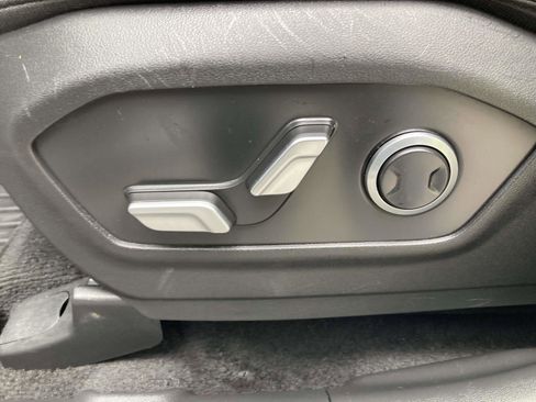 Used 2025 Hyundai Santa Fe SEL FWD image 22