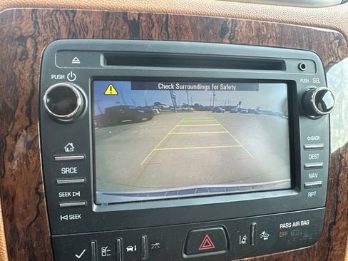 Used 2014 Chevrolet Traverse LT AWD/4WD image 15