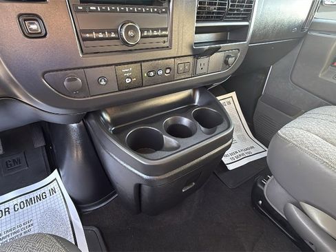 Used 2025 Chevrolet Express 3500 LT w/ LT Preferred Equipment Group image 21