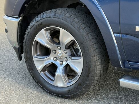 Used 2020 RAM 1500 Laramie image 38