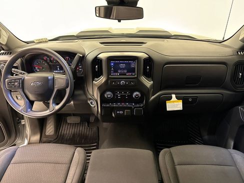 Used 2025 Chevrolet Silverado 1500 Custom Trail Boss w/ LPO, Dark Essentials Package image 13